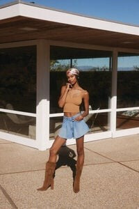 High-Rise Pleated Denim Shorts | Forever 21 | Forever 21 (US)