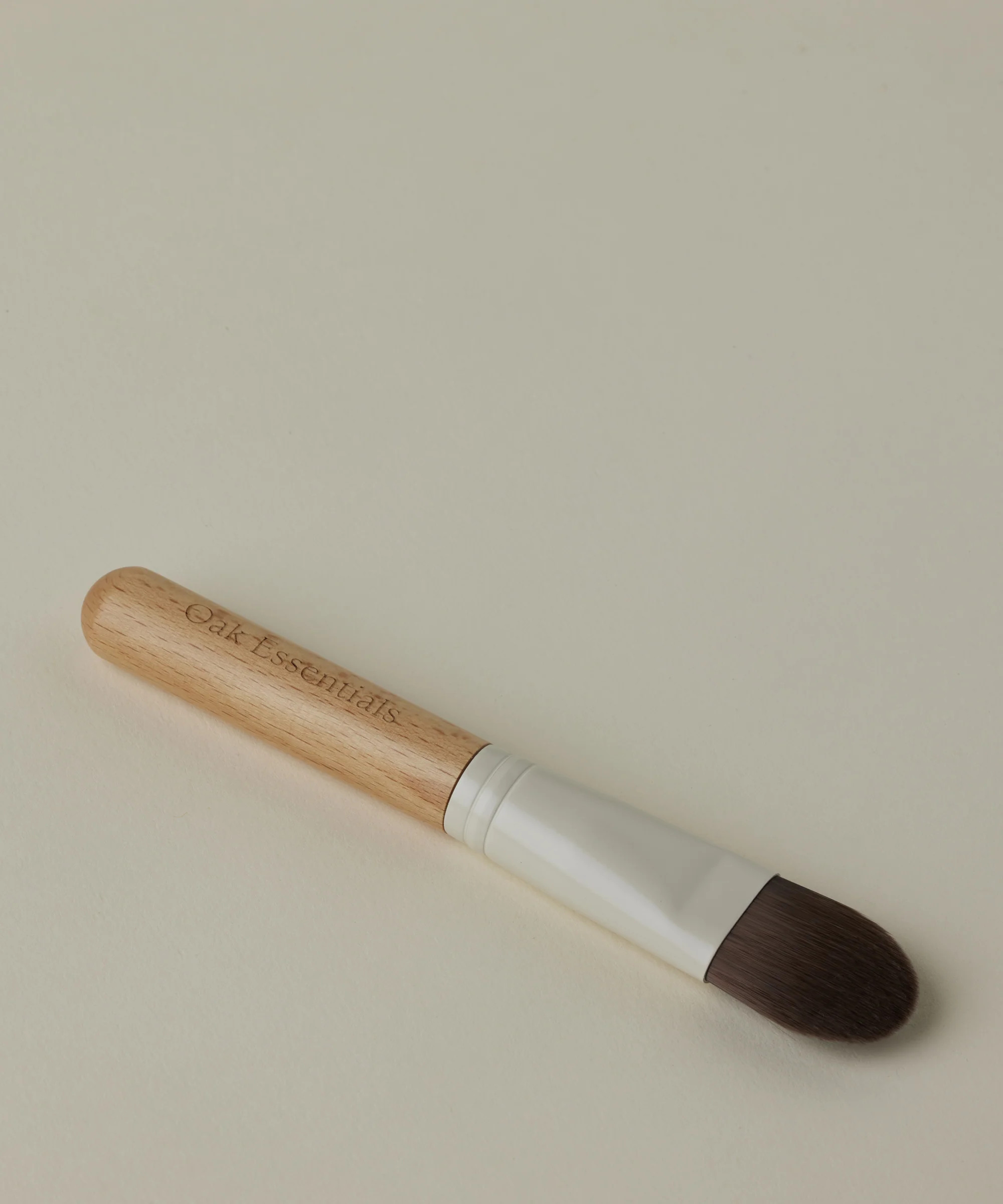 Mask Brush | Oak Essentials