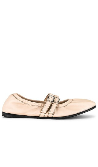 Free People Free people gemini ballet flat en color nude talla 38.5 en Tulle Pink - Nude. Talla 38.5 | Revolve Clothing (Global)