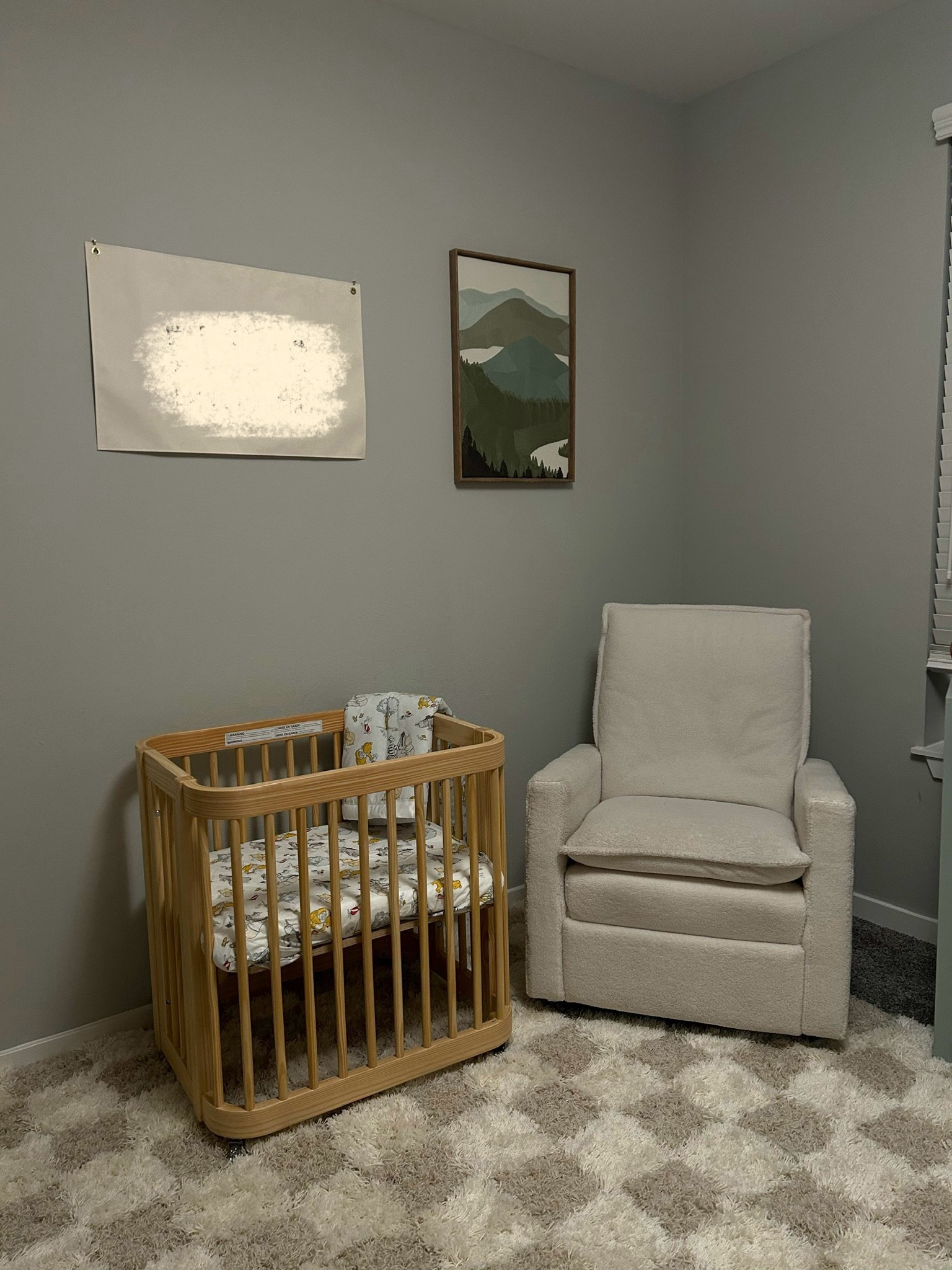 Nursery chair