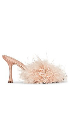 x REVOLVE Bowery Sandal
                    
                    JLO Jennifer Lopez | Revolve Clothing (Global)