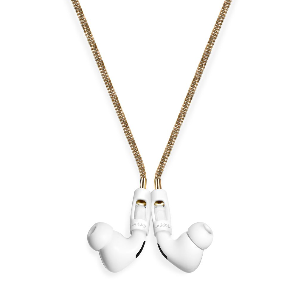 Tapper Gold-Plated AirPod Chain | goop | goop