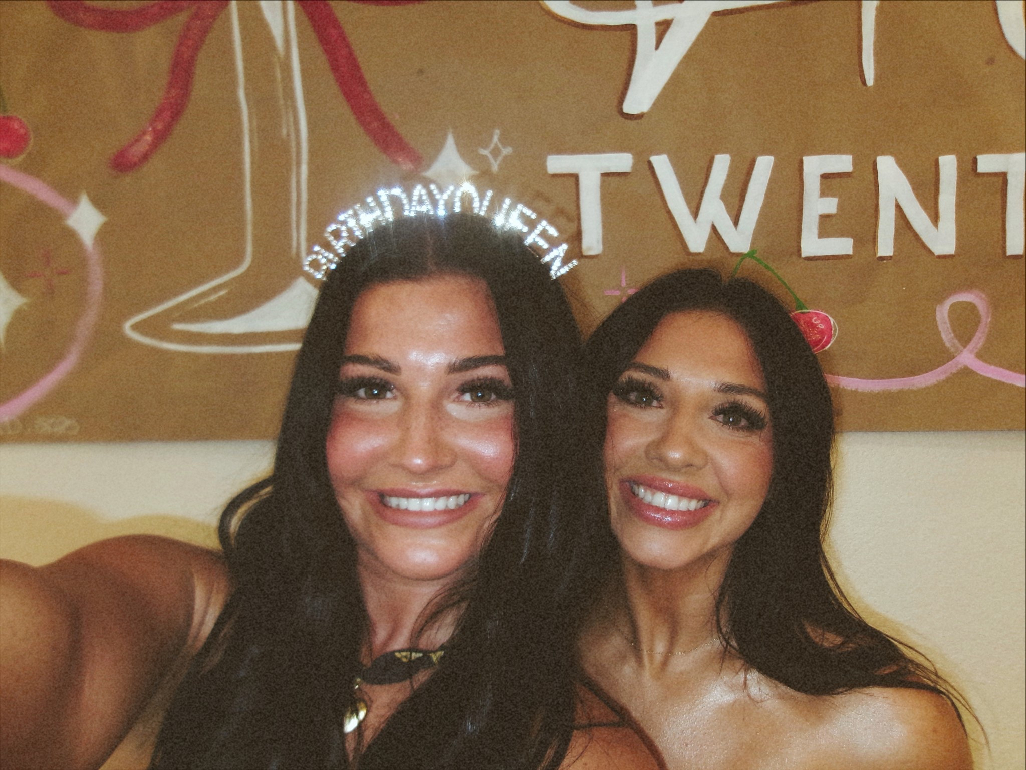 night out makeup 🖤🐆🍒

#LTKBeauty