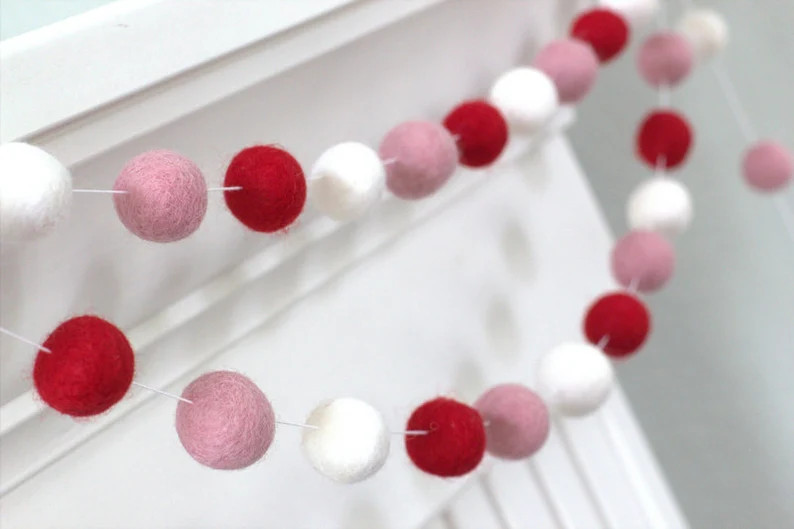 Valentine's Felt Garland Red Pink & White Felt Ball | Etsy | Etsy (US)