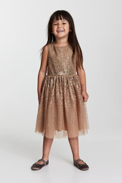 Sequined tulle dress | H&M (UK, MY, IN, SG, PH, TW, HK)