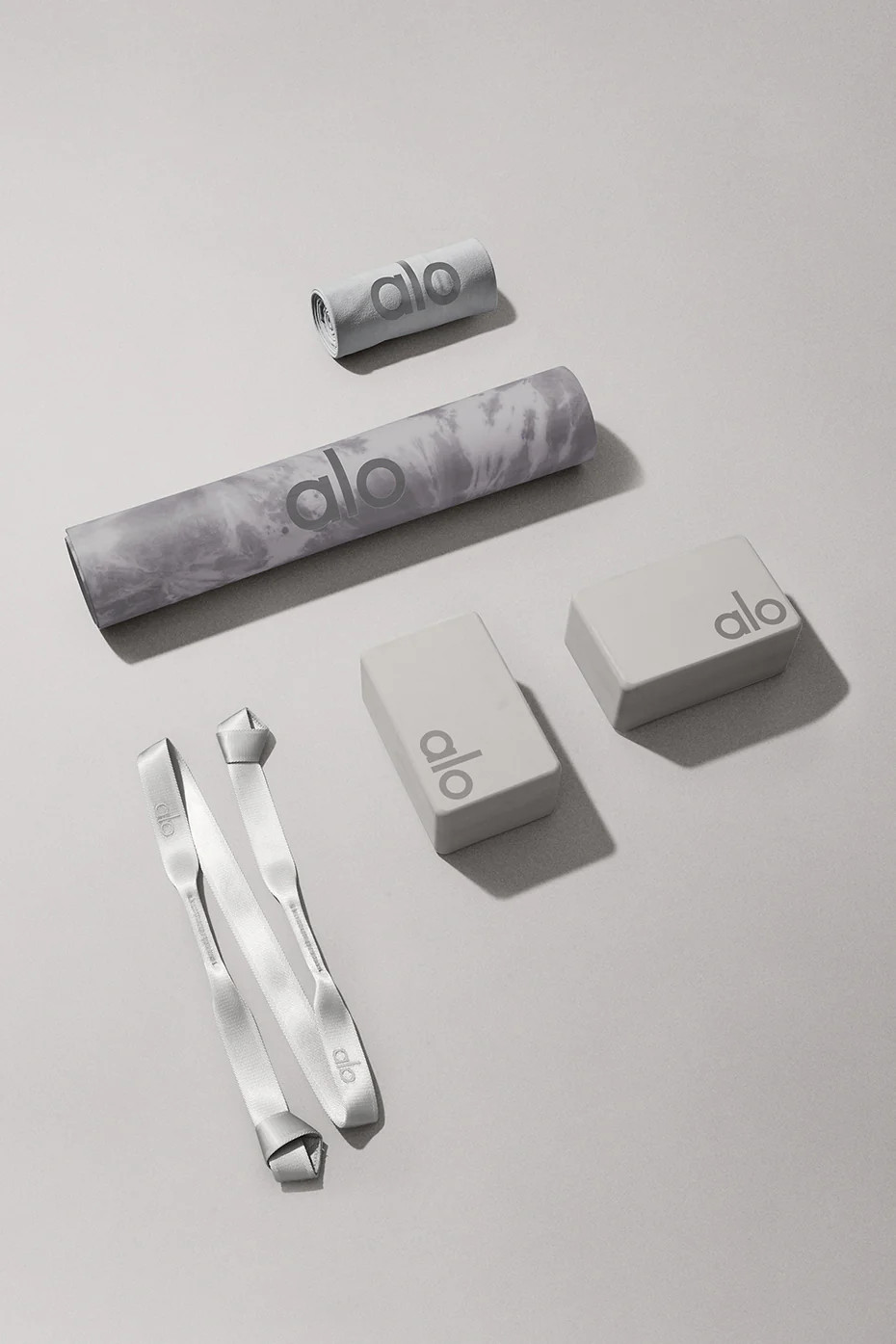 Essential Set - Tie-Dye | Alo Yoga (US)