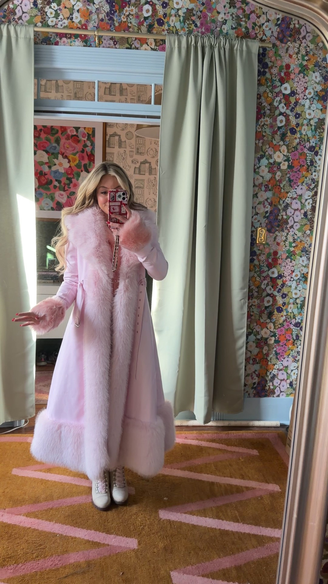 build a chilly winter day outfit for outdoor Christmas village shopping and ice skating with me! 🩷❄️⛸️

#LTKgrwm #LTKootd #LTKSeasonal