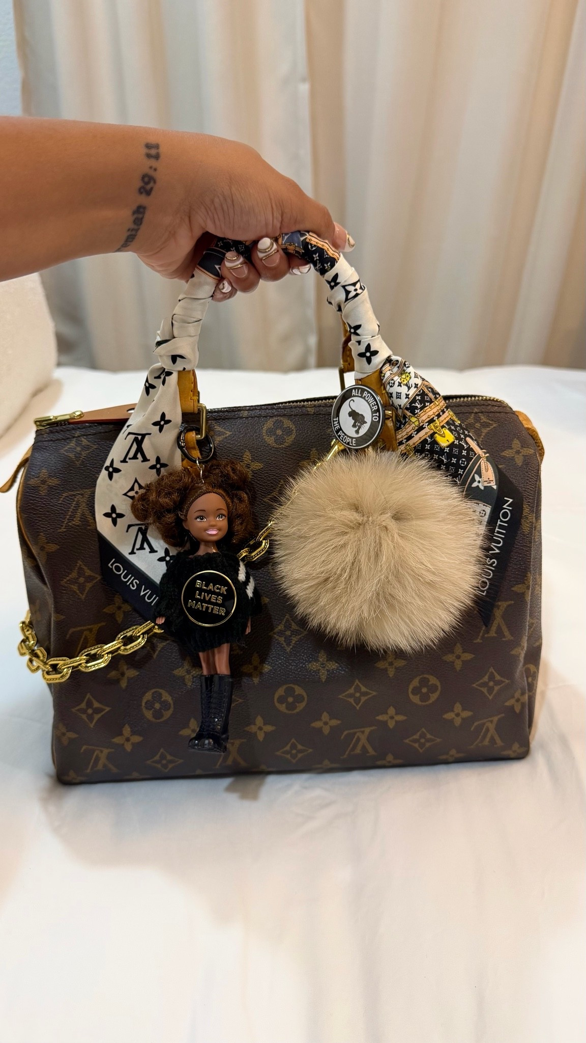 Dressing up my vintage LV Speedy 30💅🏽✊🏽 Found this on eBay, authenticated!