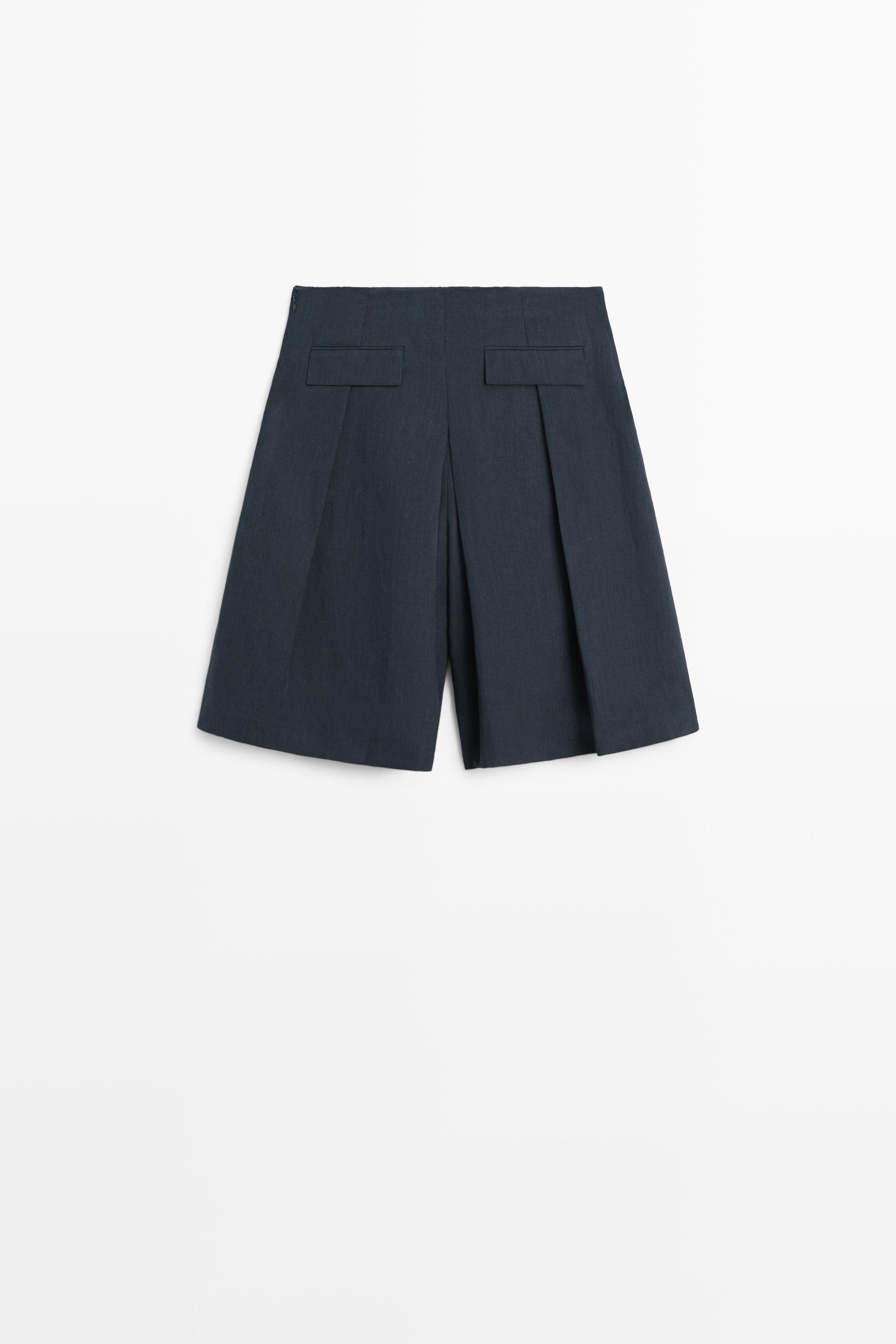 Linen blend Bermuda shorts with pleats | Massimo Dutti US