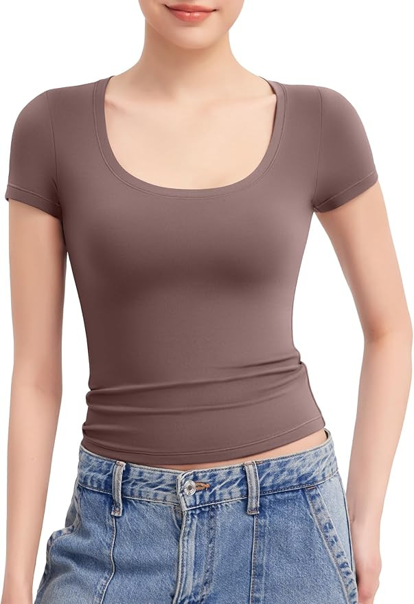 PUMIEY Women's T Shirts Short Sleeve Scoop Neck Basic Going Out Tops Fashion Slim Fit Tee Smoke C... | Amazon (US)