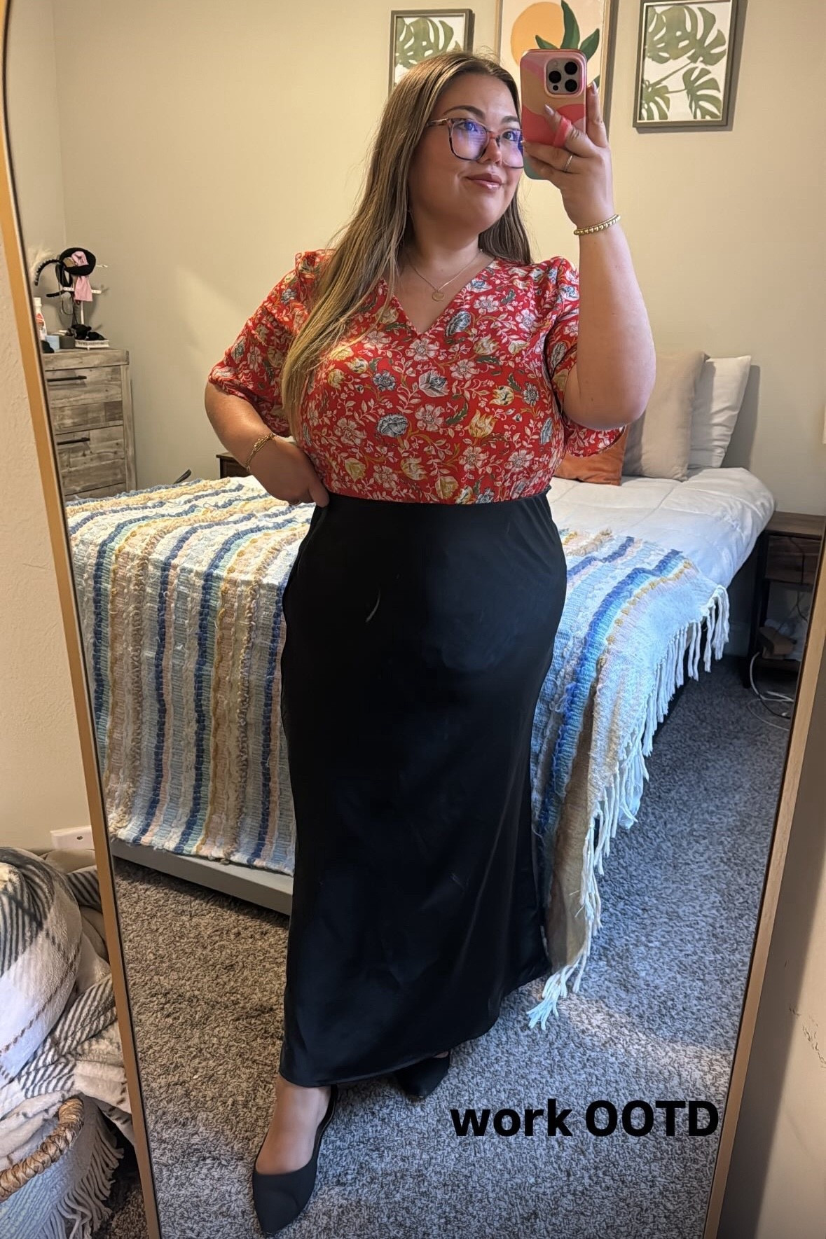 Love this skirt! So versatile!😍