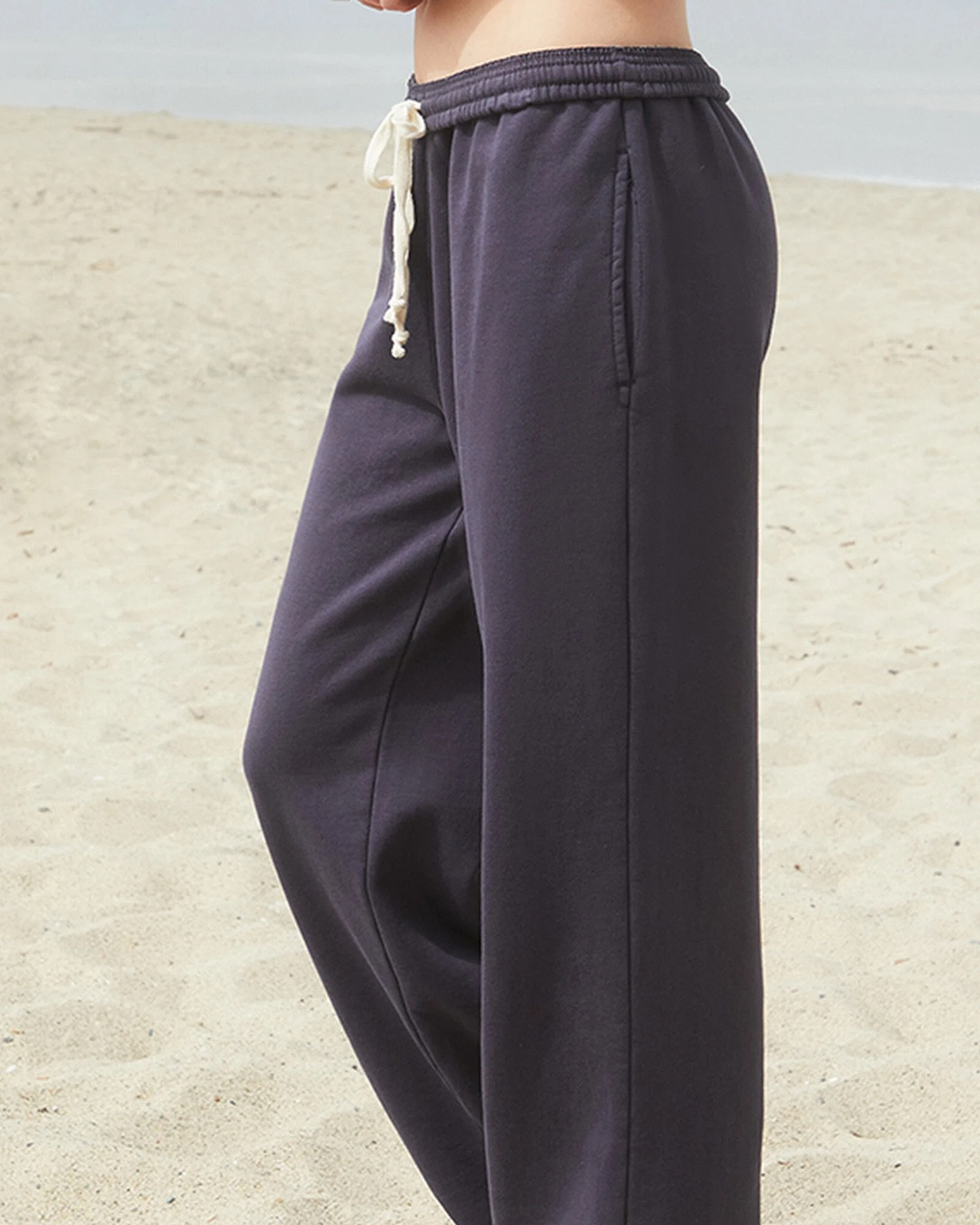 Teen’s trend Anastasia Tie Baggy
Sweatpants