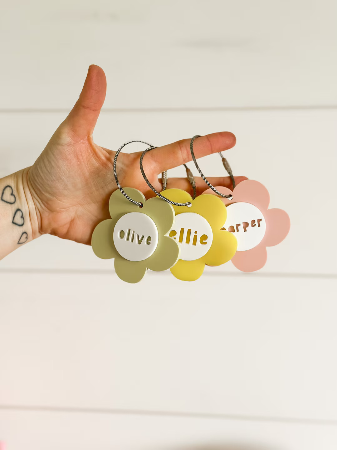 Daisy Bag Tag 3D Keychain Acrylic Name Tag Bag Tag Luggage Tag Diaper Bag Tag Lunch Box Tag Backp... | Etsy (US)
