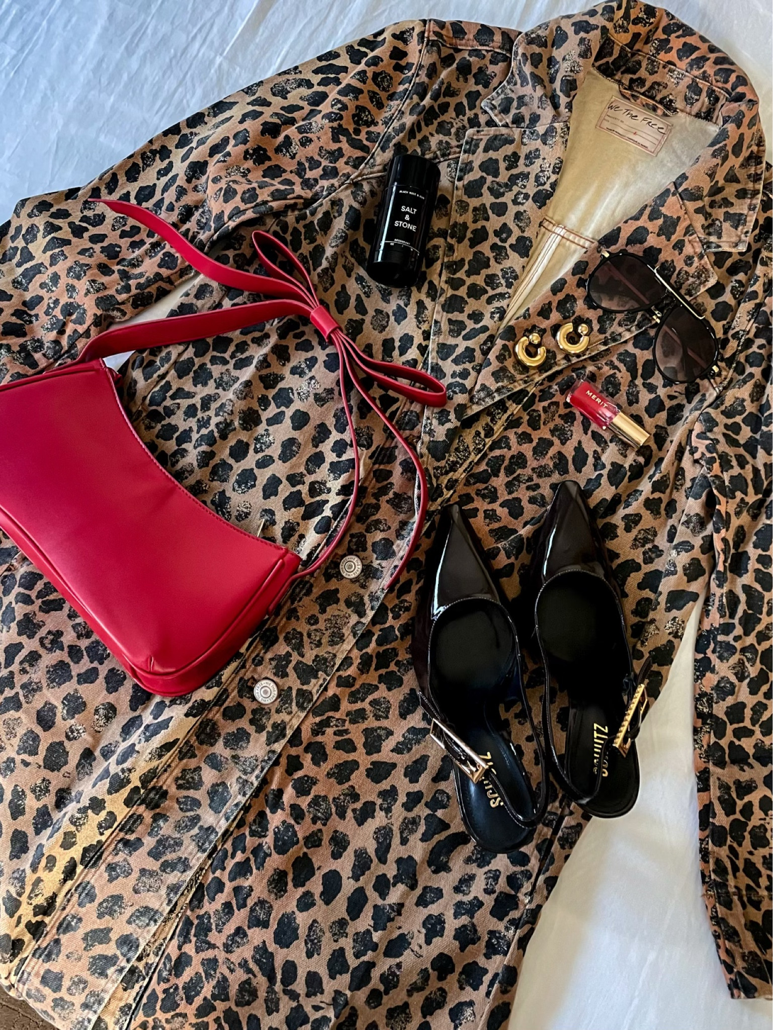 Fall style - style inspo - accessories - leopard coat- leopard jacket- red bow bag- animal print trench coat runs tts 

#LTKSeasonal #LTKStyleTip