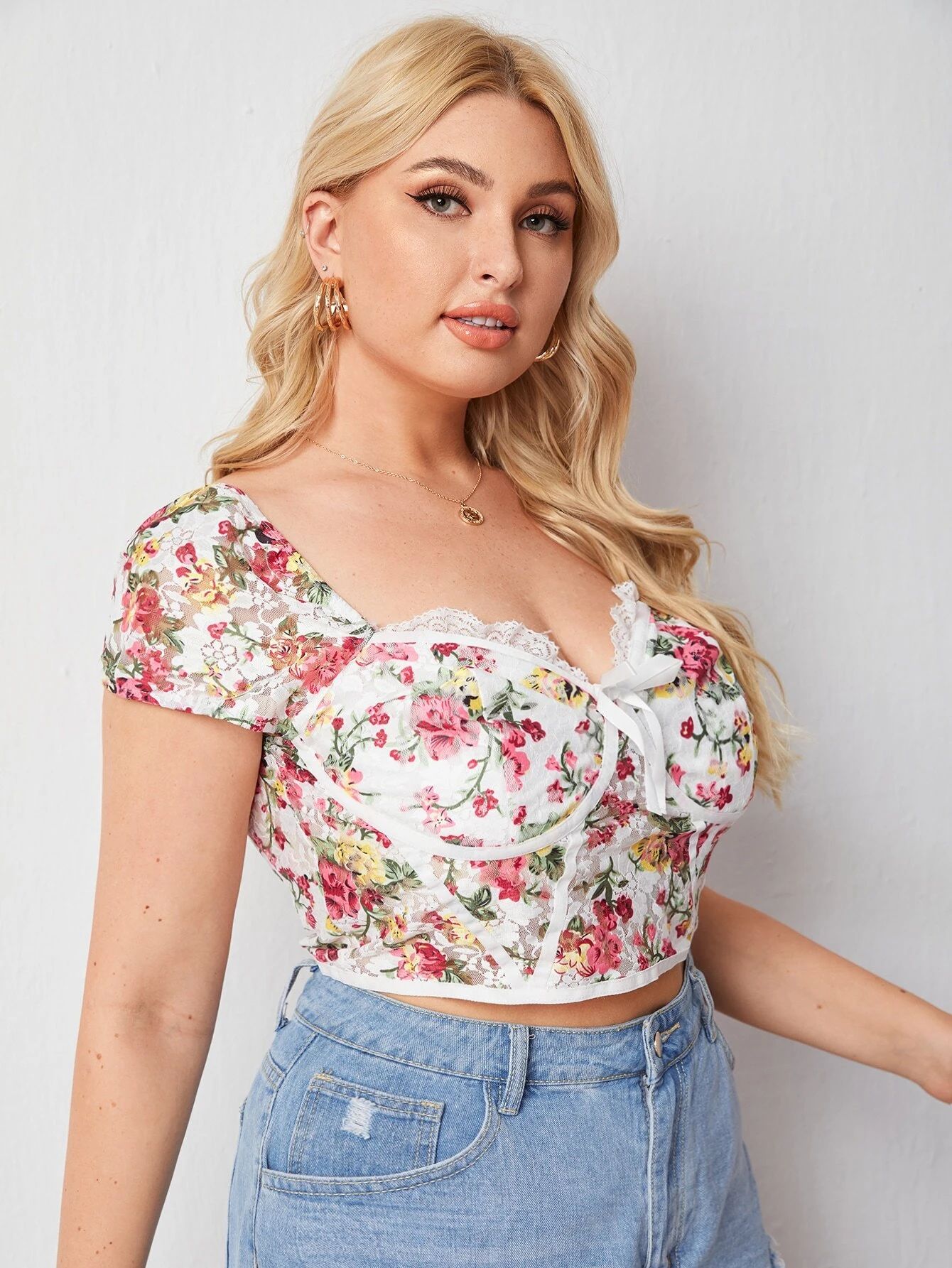 SHEIN Plus Bow Front Floral Lace Top | SHEIN
