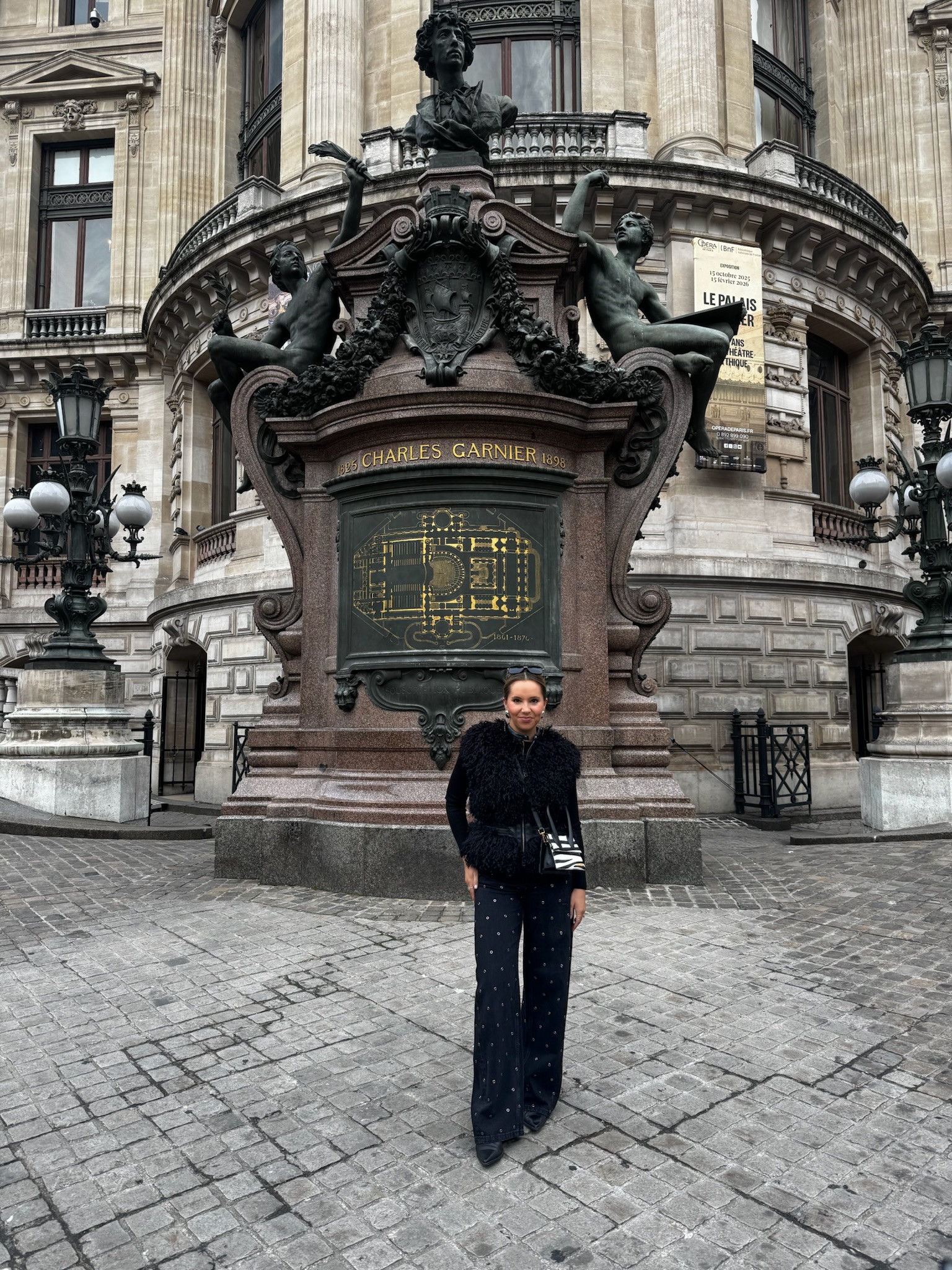 PARIS OOTD 🦓🖤 

 #LTKootd