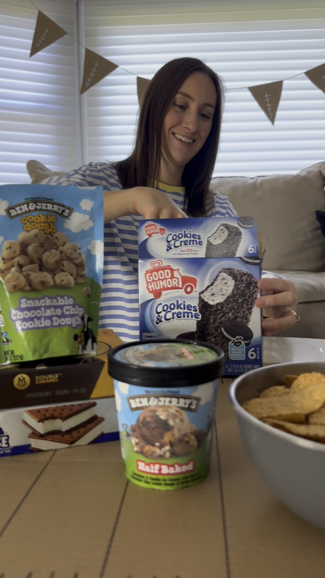 #ad Every year the girls and I watch the Big Game with my best friend. Though we don't know much about football, we are always looking for a reason to come together and celebrate. So yes, we might be in it just for the fun and snacks! This year I'm stocking up on our favorite ice cream treats from @target to serve at the party! What better than a delicious cold treat along with the half time show?! Head to target and stock up for your party. @benandjerrys @klondikebar
@goodhumor_icecream @magnum #TargetPartner #Target #Football #IceCream #GameDaySundaes #ltkit @shop.ltk