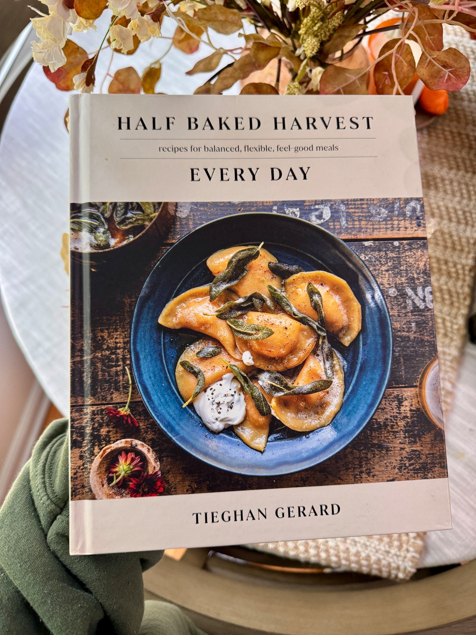 Fall Cookbook / Recipe Book 
Half Baked Harvest by Tieghan Gerard 

Fall kitchen, fall aesthetic 
Fall recipes, comfort food, feel-good meals, healthy eating

#LTKSeasonal #LTKHome #LTKFindsUnder50