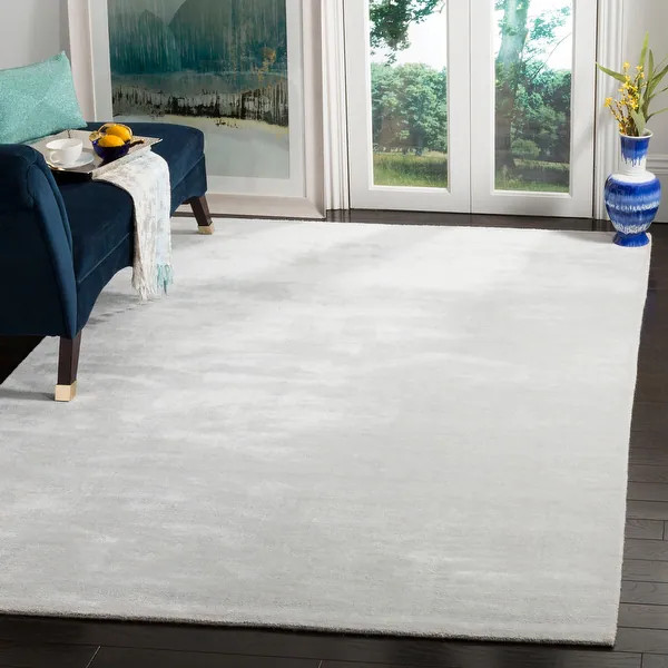SAFAVIEH Handmade Mirage Branka Modern Abstract Viscose Rug - On Sale - Overstock - 8688775 | Bed Bath & Beyond