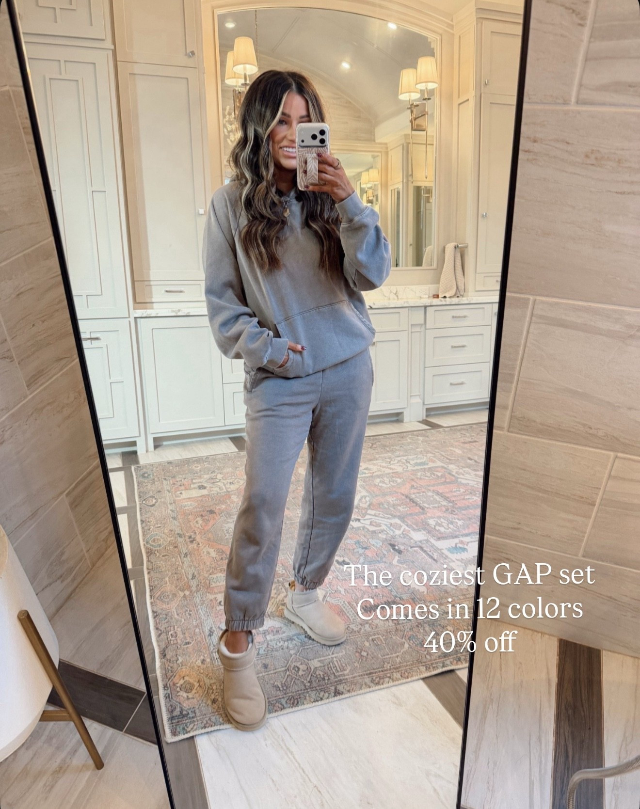 Gap set on sale today 40% off!! 

#LTKCyberWeek #LTKHoliday #LTKSaleAlert