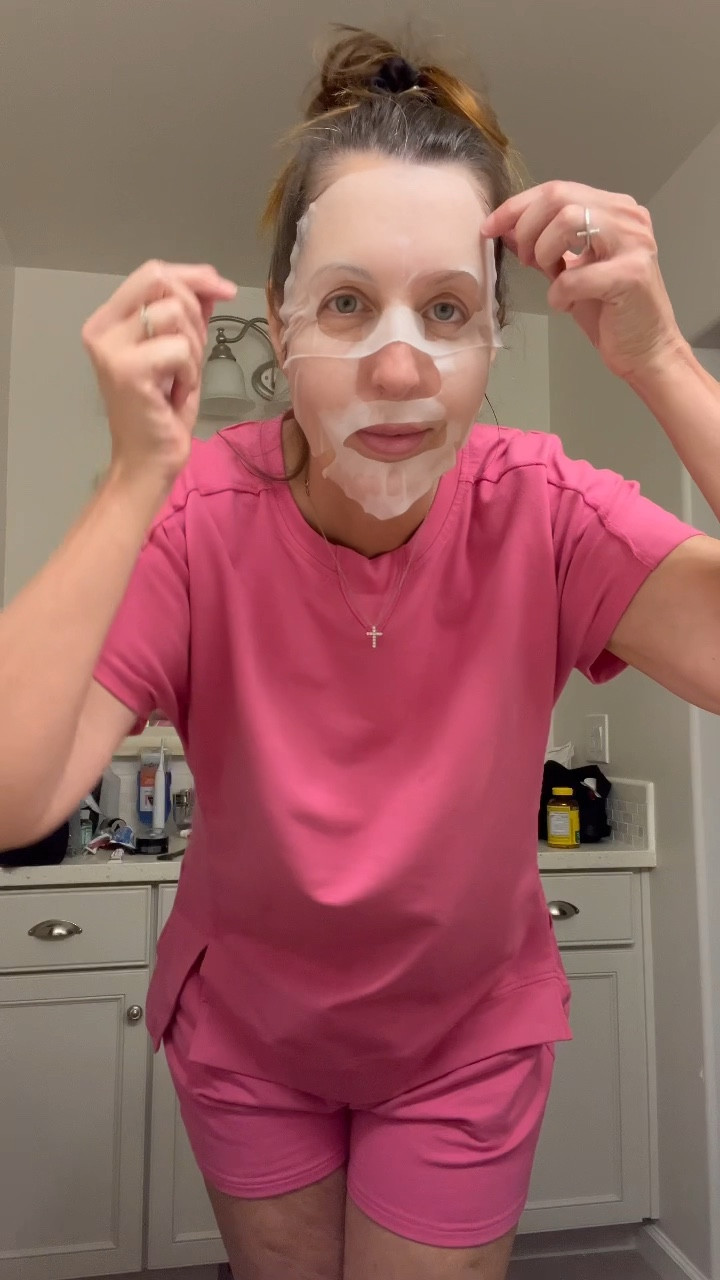 Hello gorgeous, let’s do an at home spa treatment.  I love to do facial sheet masks before I go to bed.  It leaves my skin feeling hydrated and nourished when I wake up in the morning! Who doesn’t love a little self care that makes you feel beautiful!


#LTKBeauty #LTKOver40