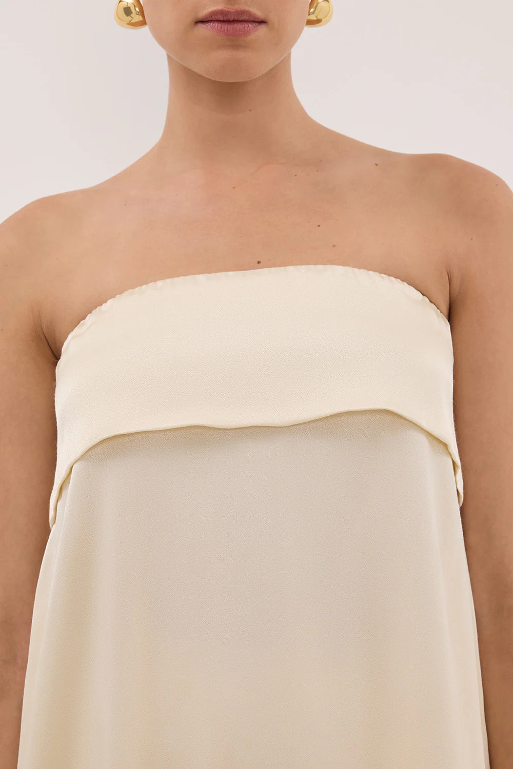 SANDER CREAM STRAPLESS TOP | DISSH