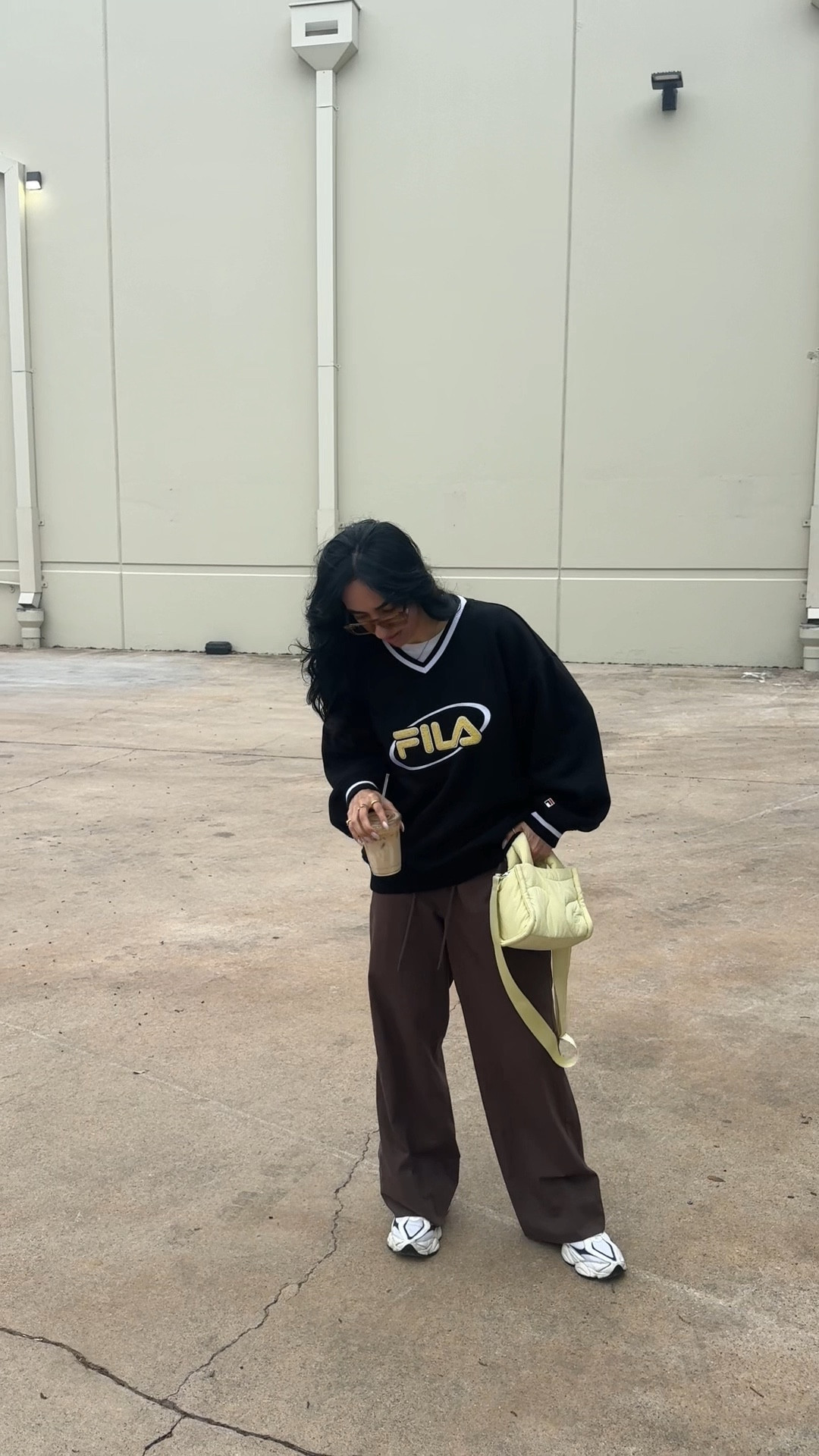 Casual outfit - just a girl and her coffee outfit 

#LTKStyleTip #LTKSeasonal