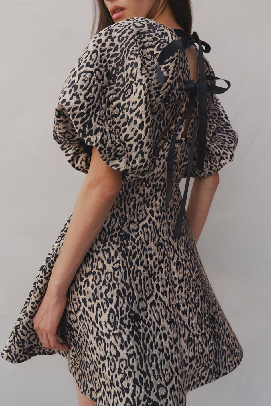 New Arrivals at H&M!

#H&M
#falloutfit
#leopard
#falltrend

#LTKStyleTip #LTKFindsUnder100 #LTKFindsUnder50