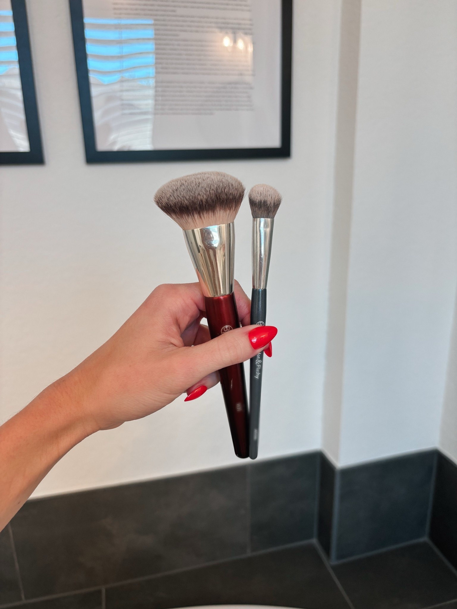 if I had to pick two makeup brushes… it’s these!!! Use code LACEY10

#LTKSaleAlert #LTKBeauty