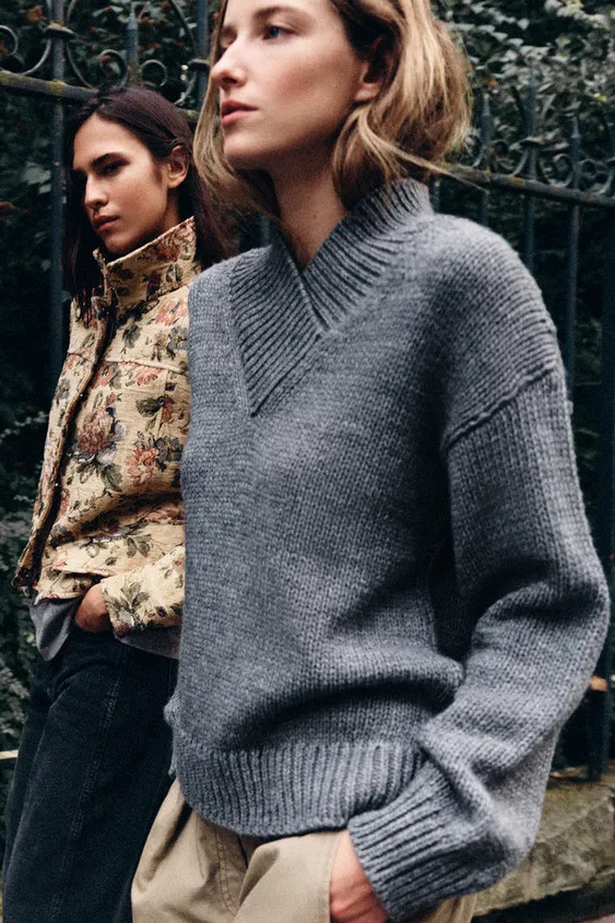 V-NECK KNIT SWEATER | Zara Canada