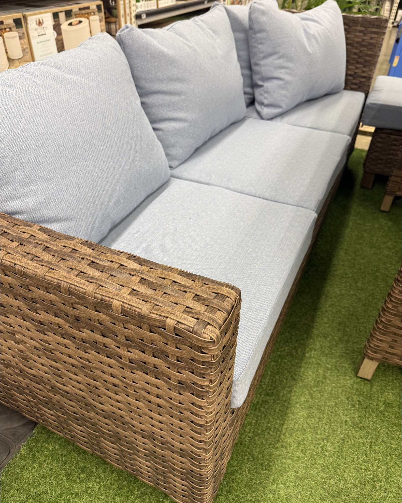 🏠 ON SALE ⬇️
this gorgeous 4-piece sectional dining + patio set is SO good

shipping online right now + showing in select stores

such a good outdoor setup for the price!!! 


#LTKSaleAlert #LTKHome #LTKdayinmylife