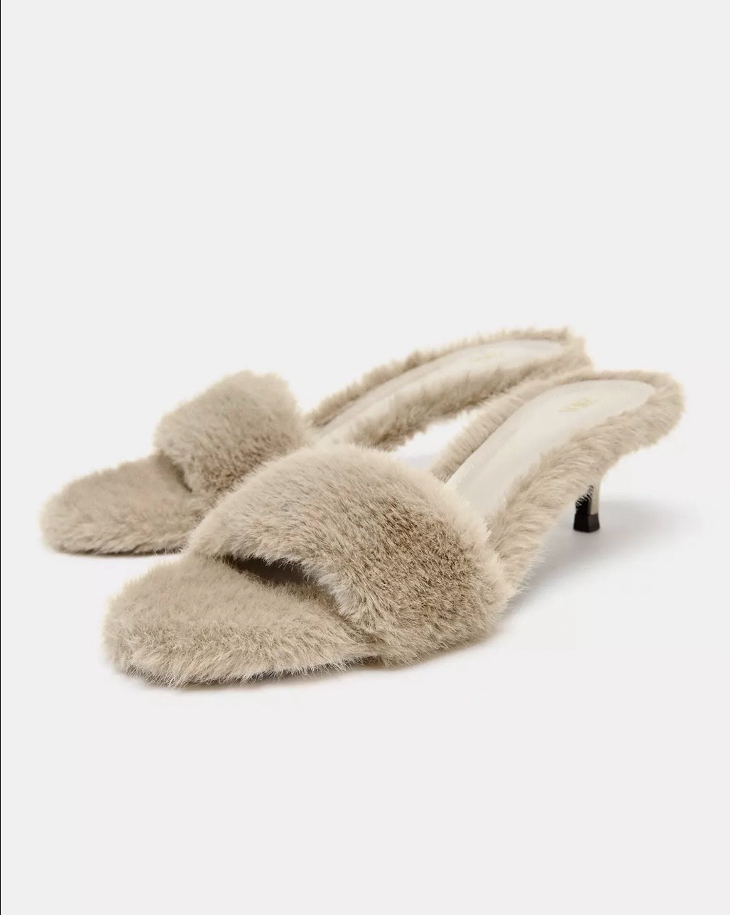 Zara finds I’m loving! 

#LTKFindsUnder50 #LTKShoeCrush #LTKItBag