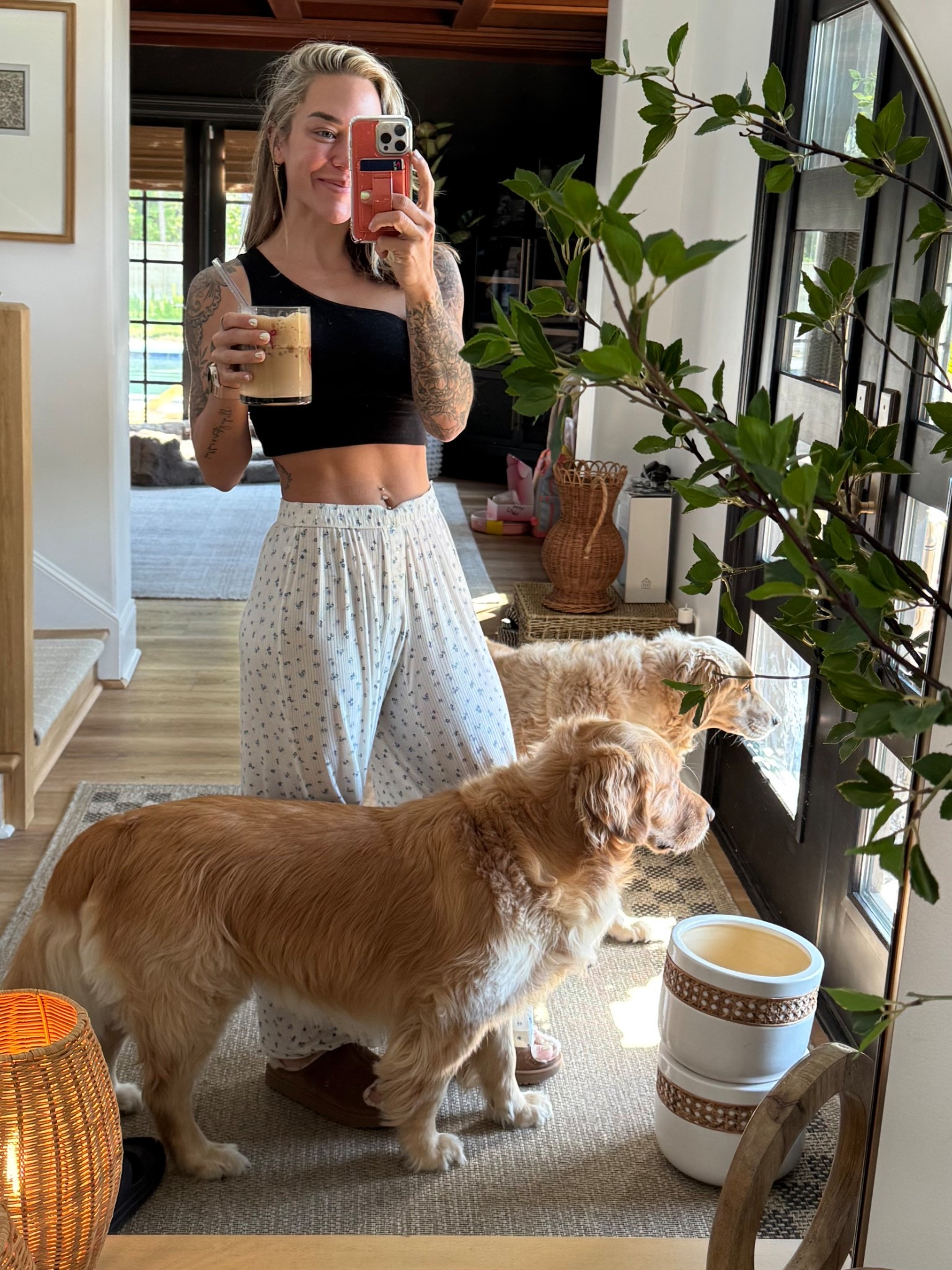 The comfiest sleep pants I’ve worn on repeat the last two months🙌🏼🌼 in a S, so stretchy & they come in a few other colors! Aerie has a sale going on this weekend but I guarantee they will next weekend too! 🙏🏼

My top is lululemon last year! 

Cozy / comfy fit / pajamas / Sunday ootd / Holley Gabrielle / American Eagle 

#LTKSaleAlert #LTKStyleTip #LTKFindsUnder50