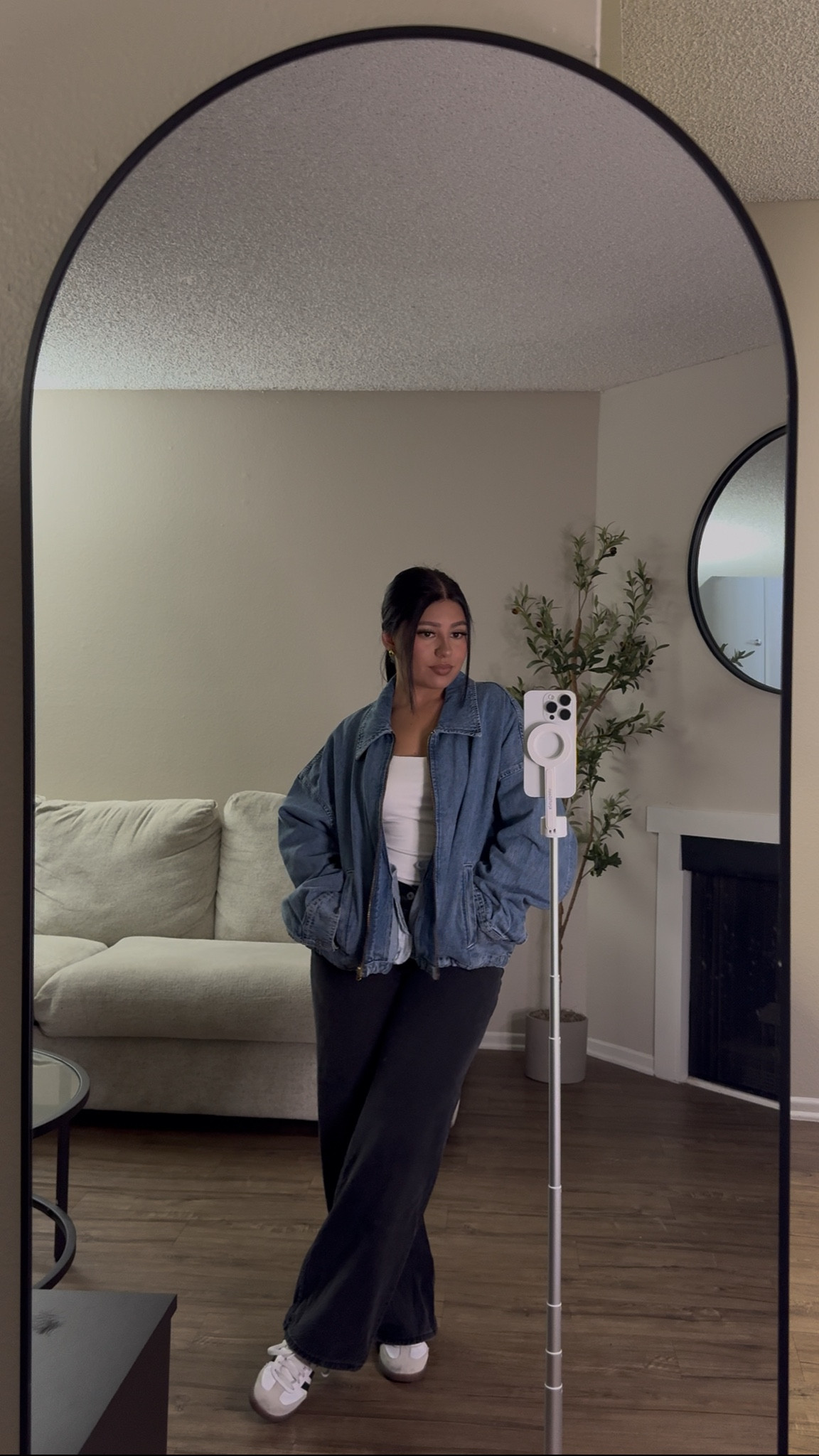 wearing a size XL in jacket for an oversized fit, size 26 in jeans 🤍 

#LTKStyleTip #LTKFindsUnder50 #LTKPetite