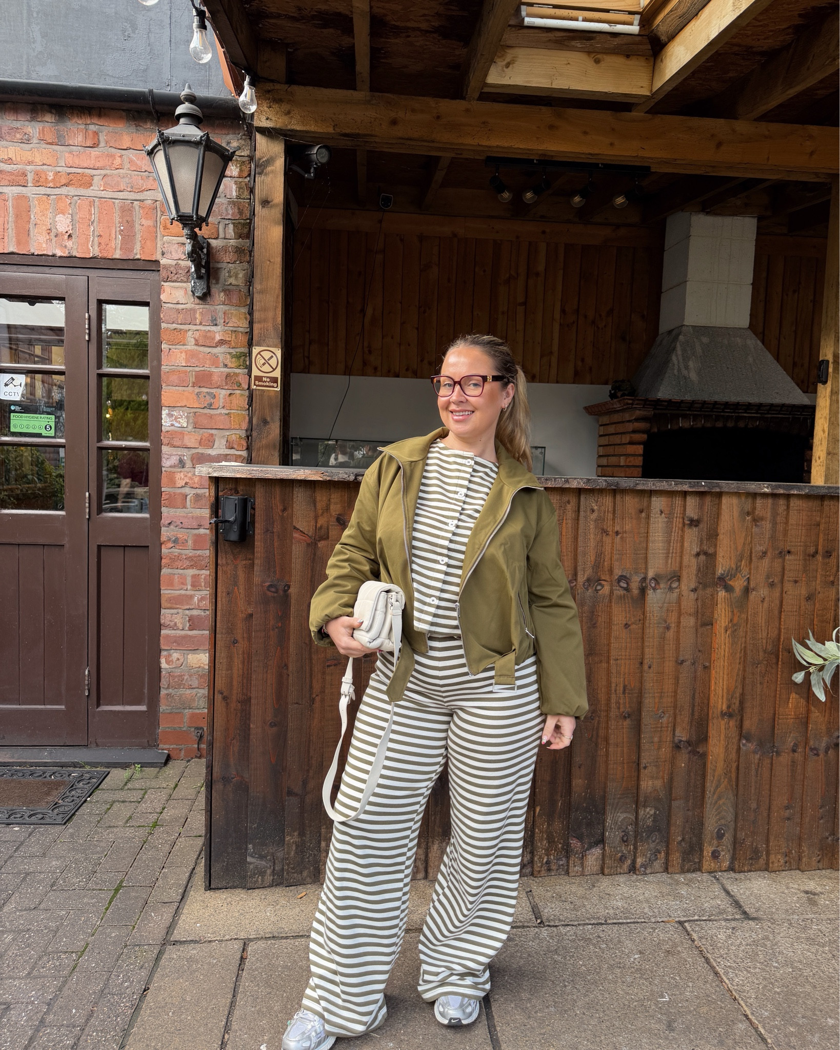 If you see me wearing this on repeat… mind your business 💚 