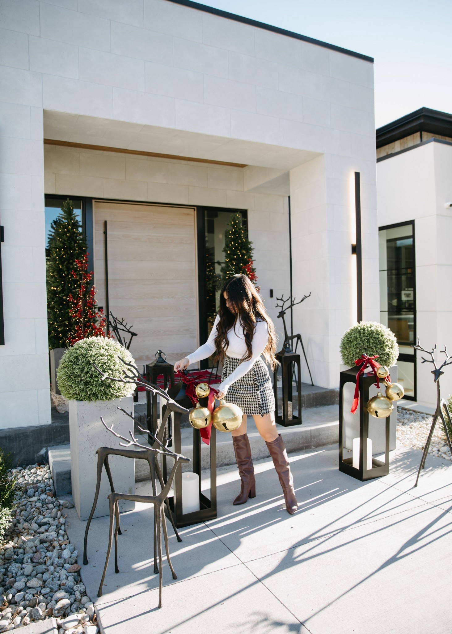 Sharing everything I used to create this festive Christmas front porch look! The pops of red are so much fun.

#LTKHome #LTKSeasonal #LTKHoliday