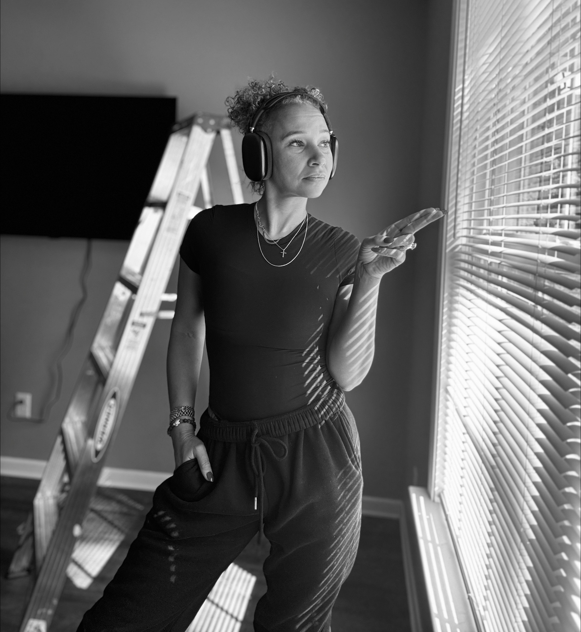 Inside work uniforms during installs must be comfy and yes I prefer black! Checkout my favorite bodysuits and sweats that I wear and wash constantly linked below. 



#LTKHome #LTKOver40