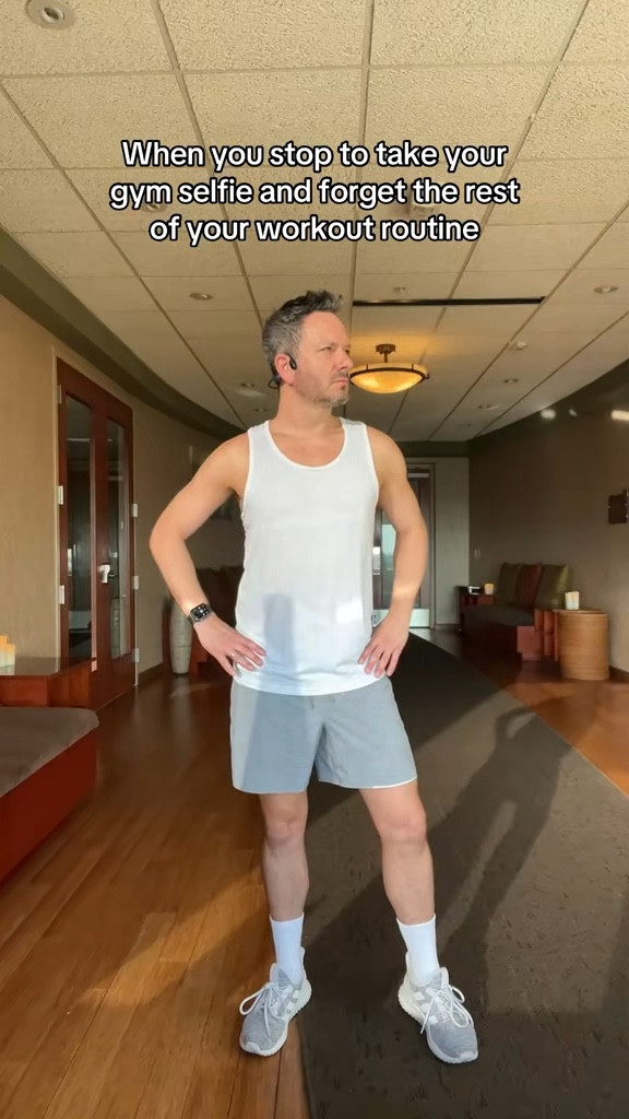 It only counts when you get that gym selfie 🤳 

#LTKActive #LTKMens #LTKWatchNow