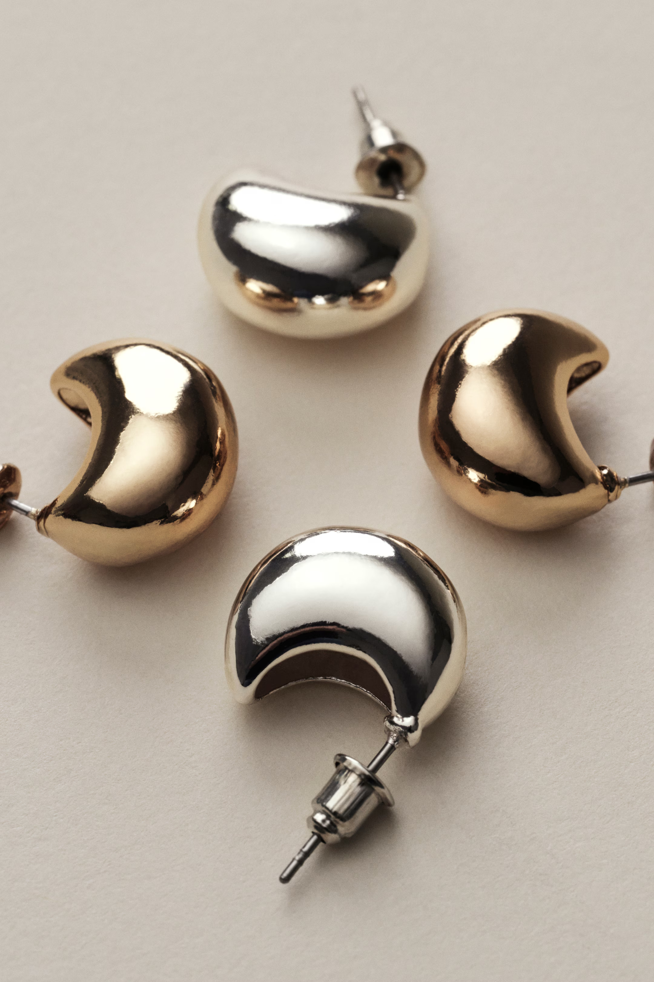 2 pairs dome earrings | H&M (UK, MY, IN, SG, PH, TW, HK)