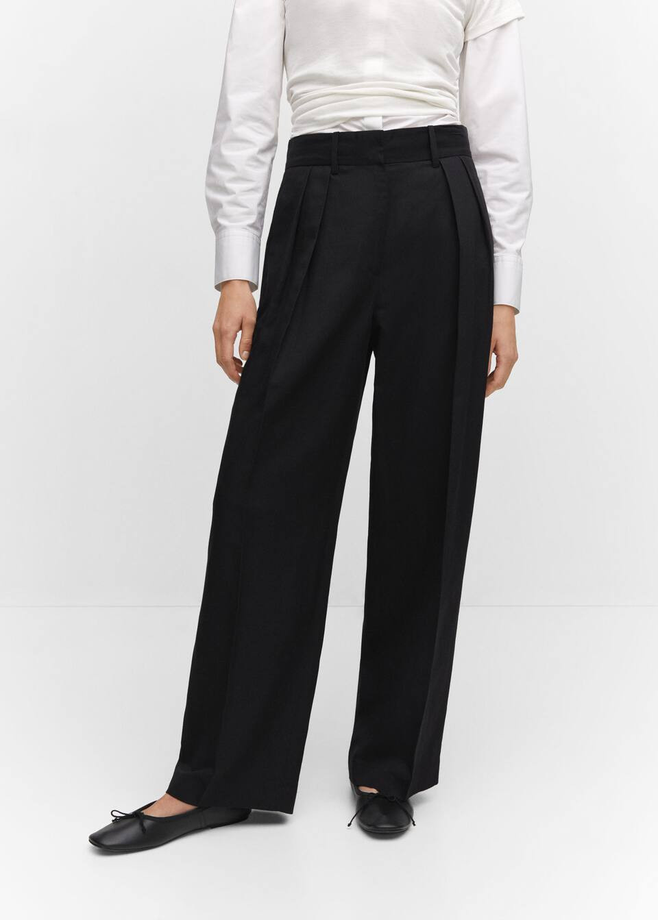 Wideleg pleated trousers -  Women | Mango United Kingdom | MANGO (UK)