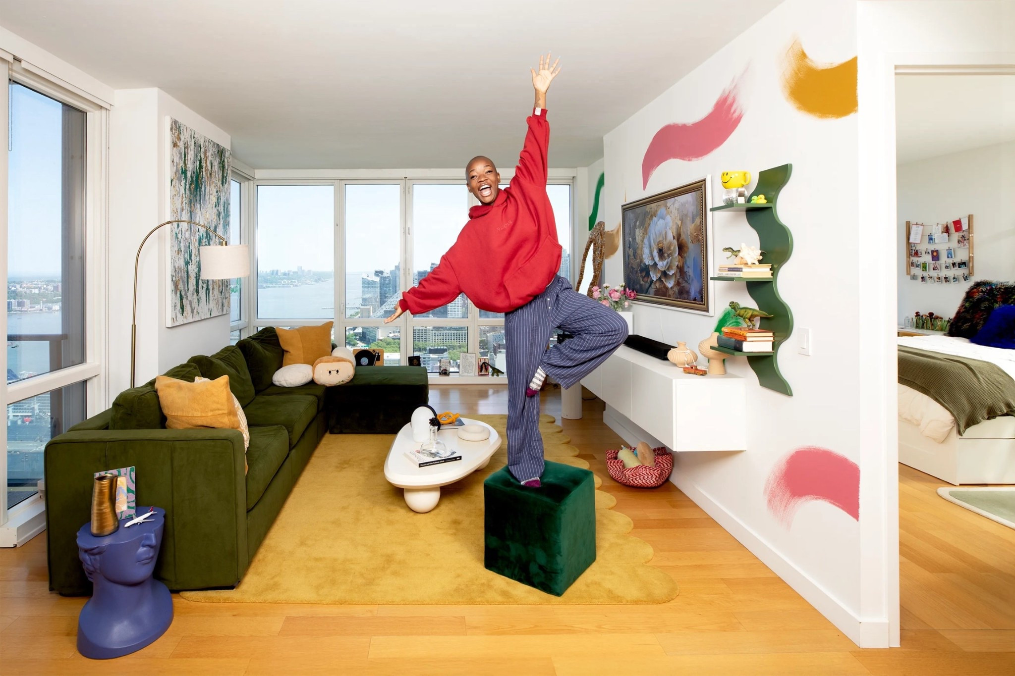 Finally showing off my apartment! 💚💛

#LTKStyleTip #LTKHome #LTKSeasonal