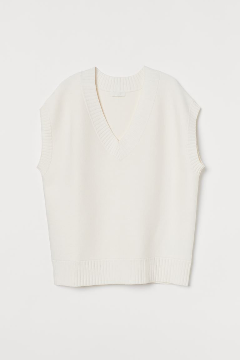 Oversized sweater vest | H&M (UK, MY, IN, SG, PH, TW, HK)