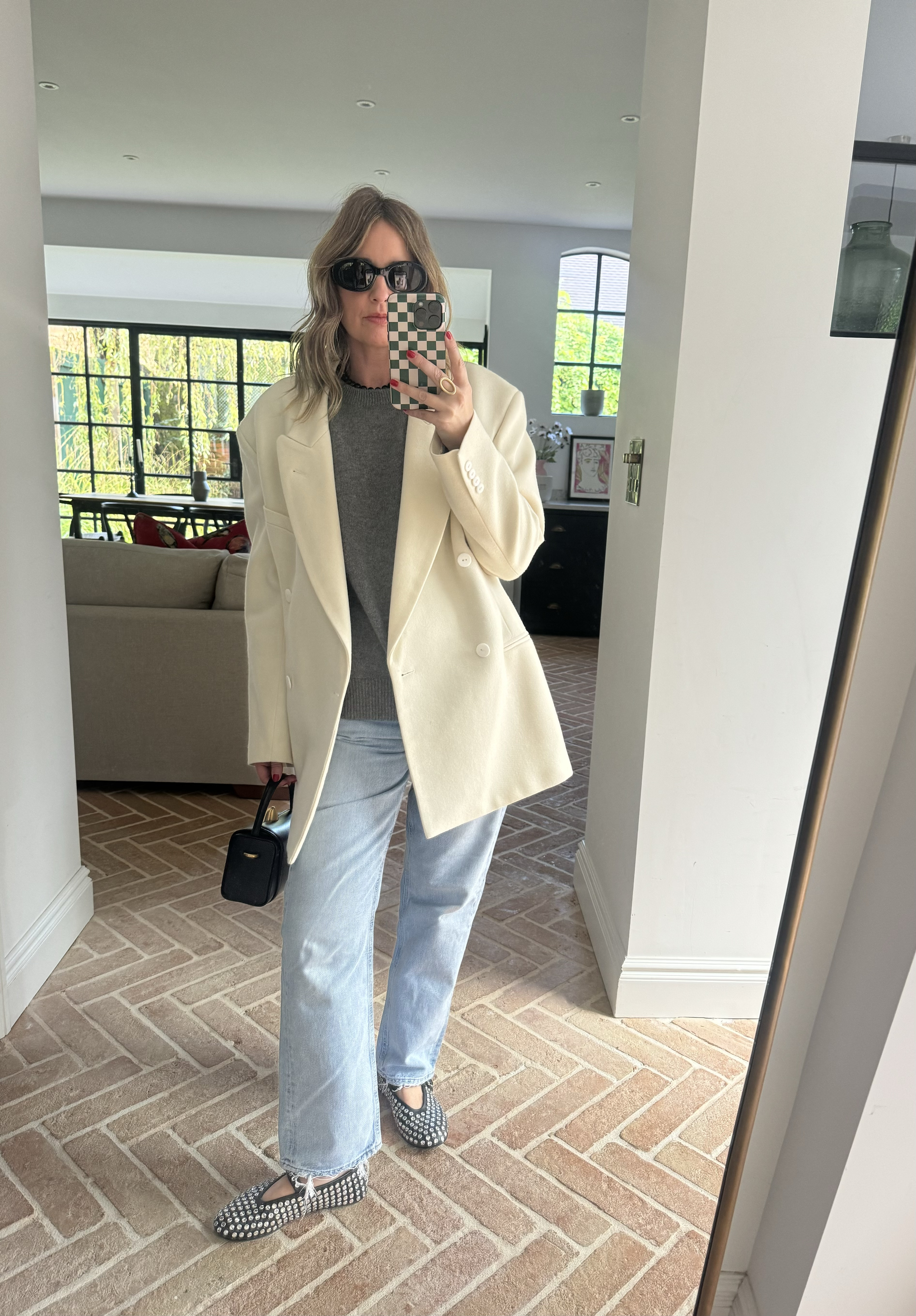 Oversized White Blazer + Agolde 90s Denim + Grey Knit | Casual Outfit 

#LTKeurope #LTKstyletip #LTKautumn