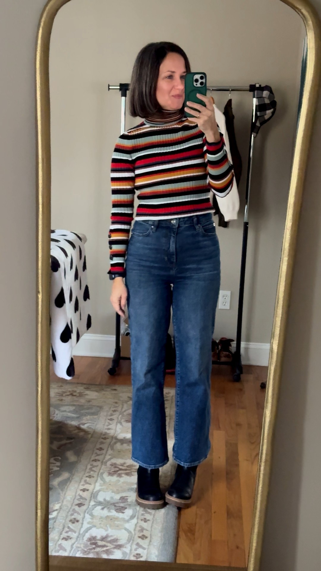 Today’s casual winter ootd. Super old Anthropologie turtleneck, my fav Frame denim and Sorel lug sole boots. 

#LTKmomlife #LTKdayinmylife #LTKOver40