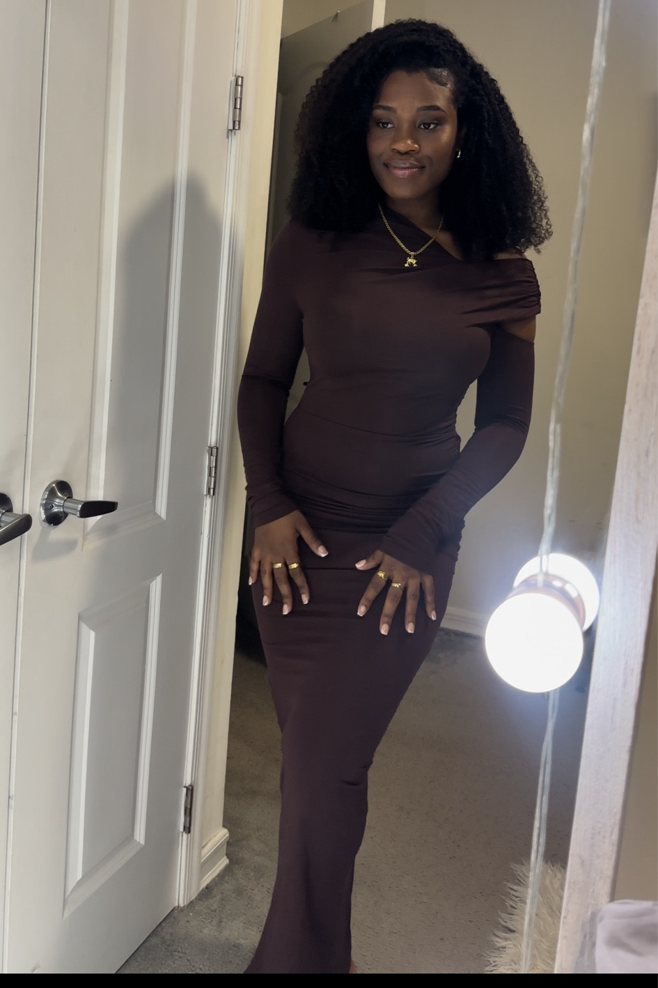 Elegance always. The material on this is sooo good. 