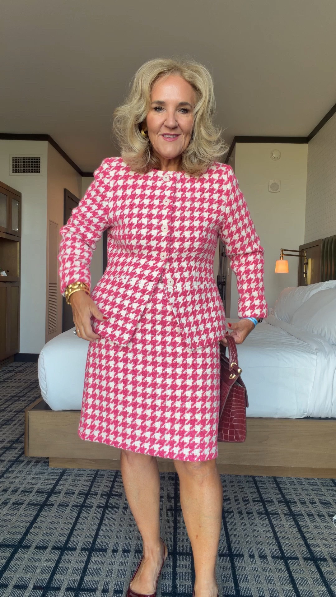 @Boden (US) sale! 
This suit is stunning together or where it is separates. This would be perfect for a fall or winter or bridal shower, rehearsal dinner work conference, speaking engagement or I’m going to wear it on any given Sunday.
The pieces are true to size. The jacket is a 10 petite. The skirt is an eight regular.
Also linking several things that cut my eye on their special sale going on. Items for holiday and fall included.

#LTKOver40 #LTKSaleAlert #LTKPetite