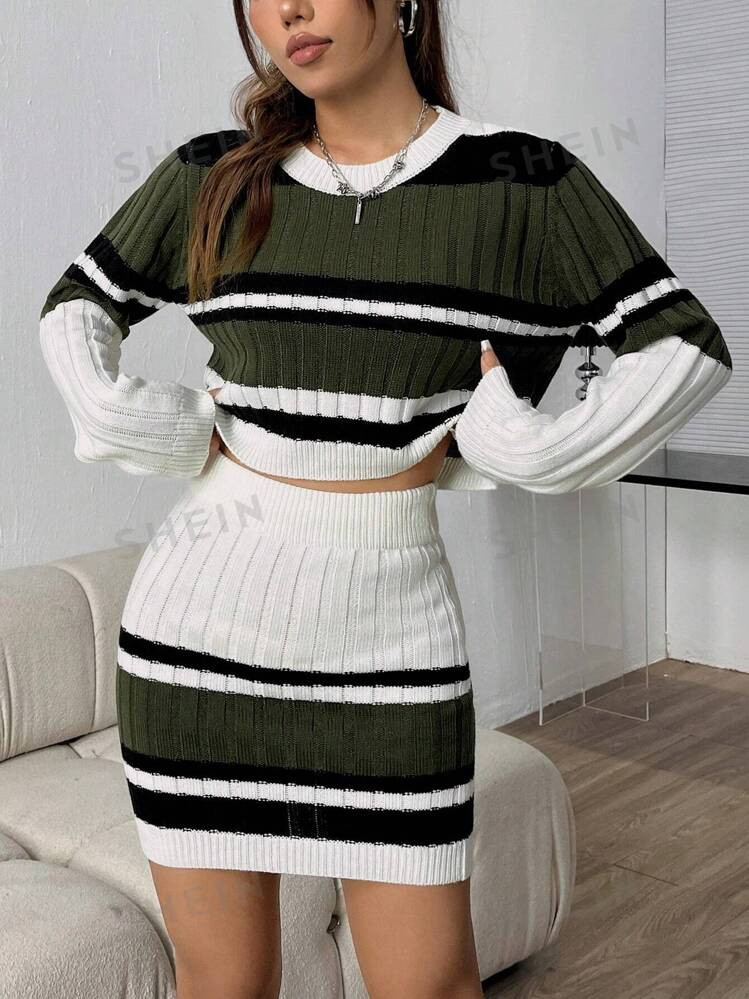 SHEIN MOOSTA Women's Round Neck Color Block Sweater And Pleated Knitted Skirt 2 Piece Set | SHEIN