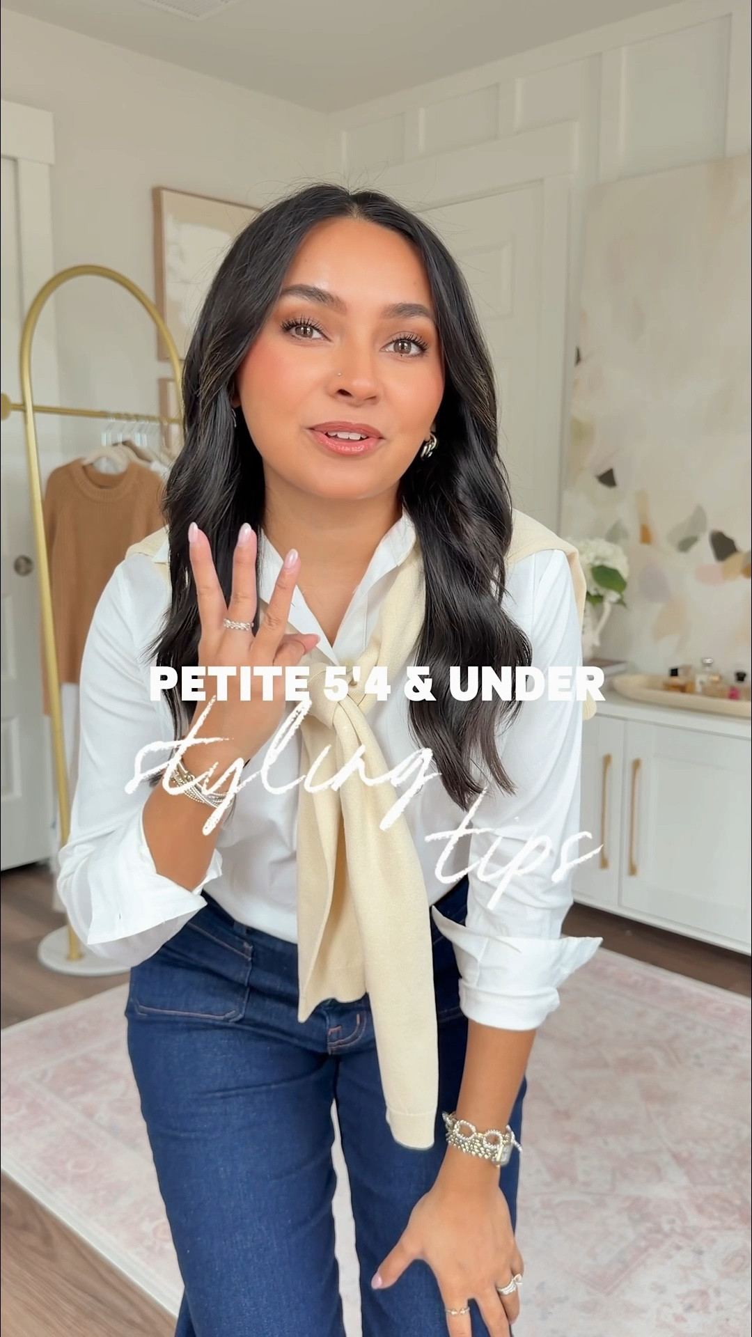 Petite Styling Tips!
For reference: I’m 5’0, petite, 32b bra size, and 2/26 in bottoms, pear shaped. 

*Everything I share is unaltered! TTS means true to size. Between size 5-6.5 in shoes


#LTKootd #LTKSaleAlert #LTKPetite

#LTKgrwm #LTKPetite #LTKootd