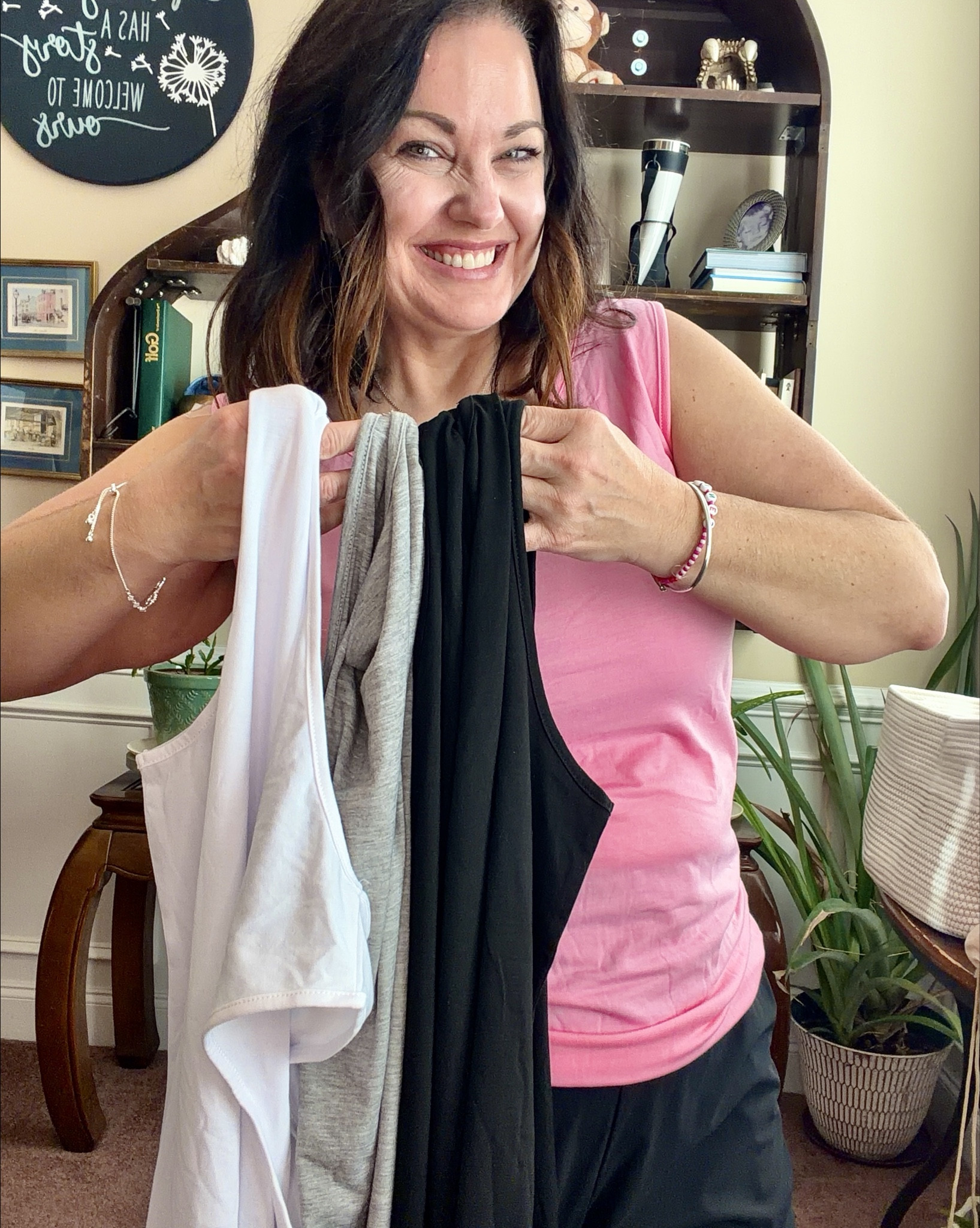 This is a great set of tanks! 

#LTKootd #LTKOver40 #LTKMidsize