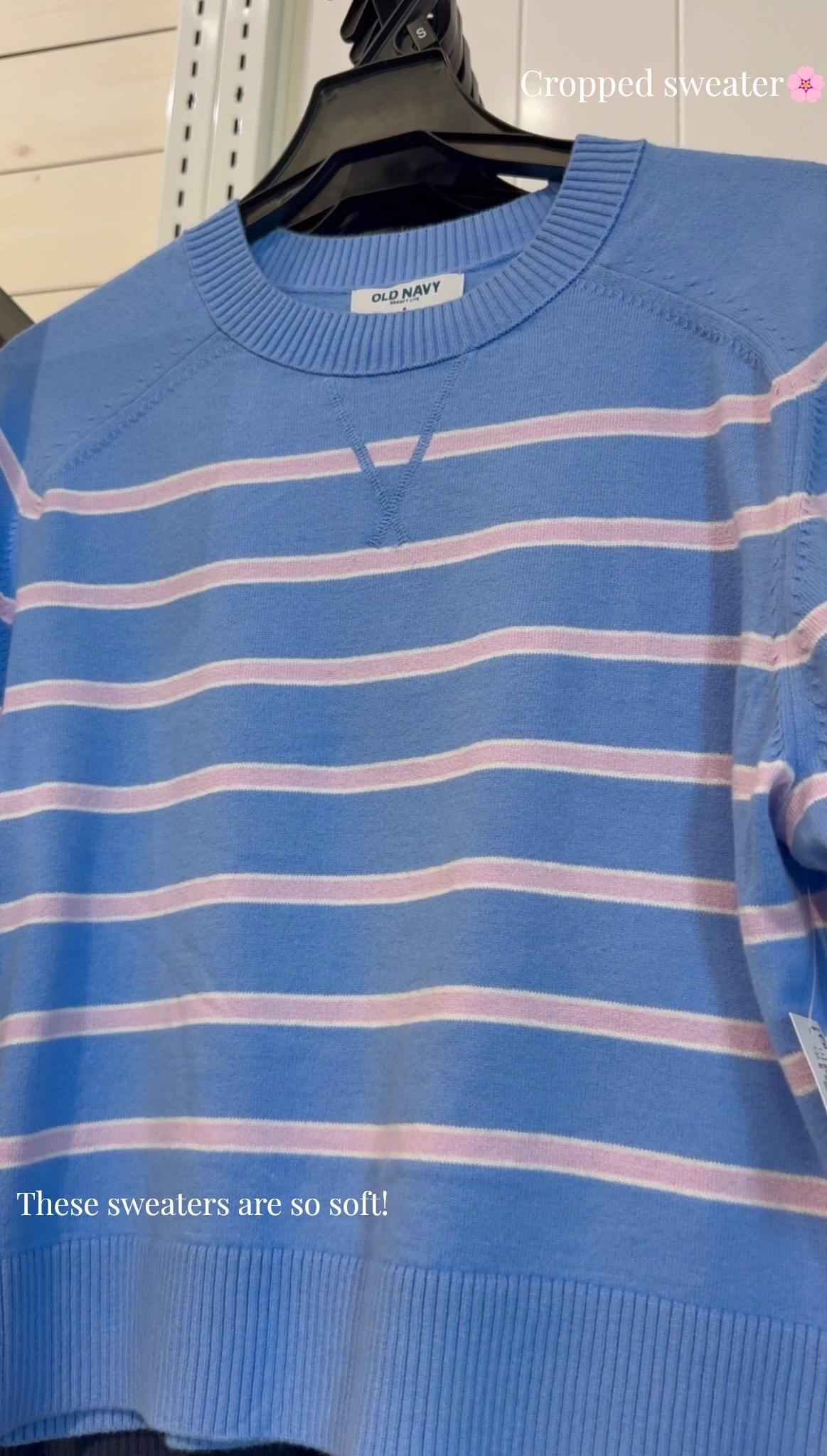 Cropped crew neck sweater from old navy 💕 so cute 

#LTKSpringSale